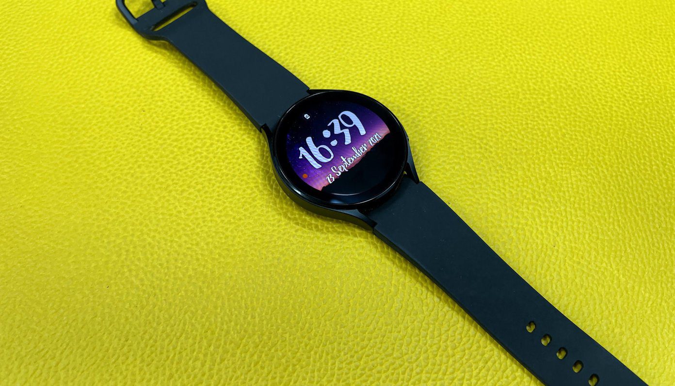 2 How to Customize Watch Faces on Samsung Galaxy Watch