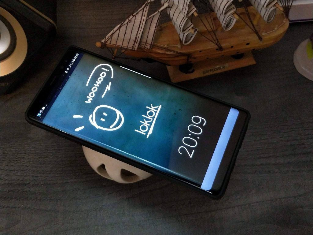 3 Best Lockscreen Replacement Apps For Android 1024X768