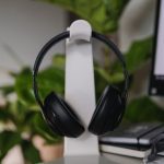 6 Best Headphone Stands for Your Wired or Wireless Headphones