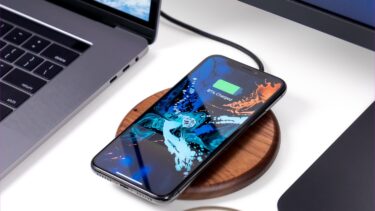6 Best Wireless Charging Pads for Bedside Table