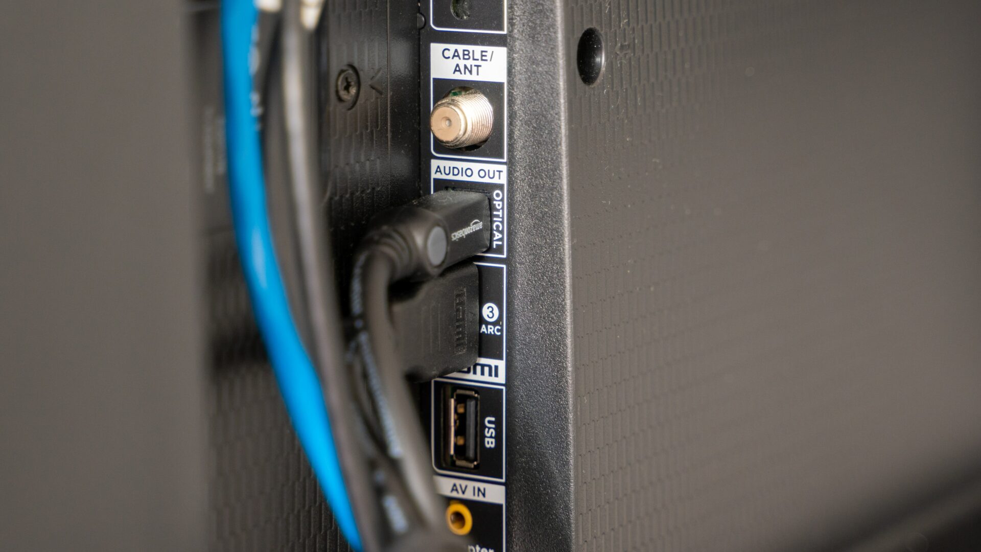 Mendicidad Contradicción Guerrero Digital Optical Audio Cable vs HDMI ARC: Which Audio Cable Should You Buy -  Guiding Tech