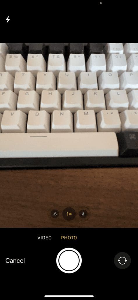 iPhoneのGmailに添付ファイルを追加する方法