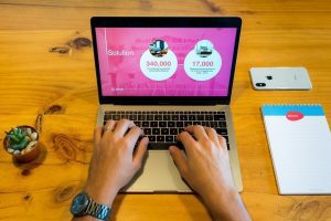 how to upload a powerpoint presentation to canva
