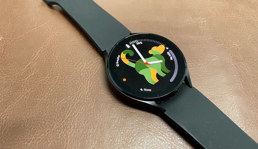 How to Customize Watch Faces on Samsung Galaxy Watch 4 1