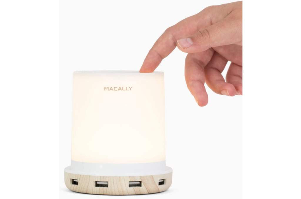 Macally Bedside Table Lamp With USB