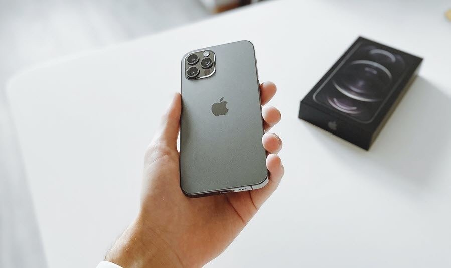 N Best i Phone 13 Pro Protective Cases and Covers For You
