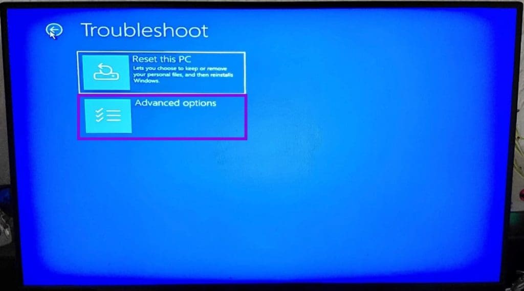 What to Do if Stuck in a Boot Loop With Windows 11 KB5083769 - Guiding Tech